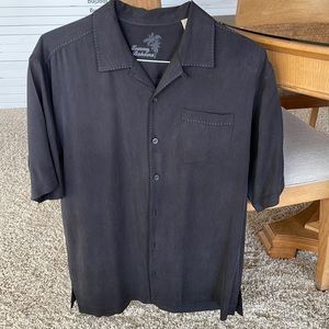 Black Tommy Bahama button down men’s shirt